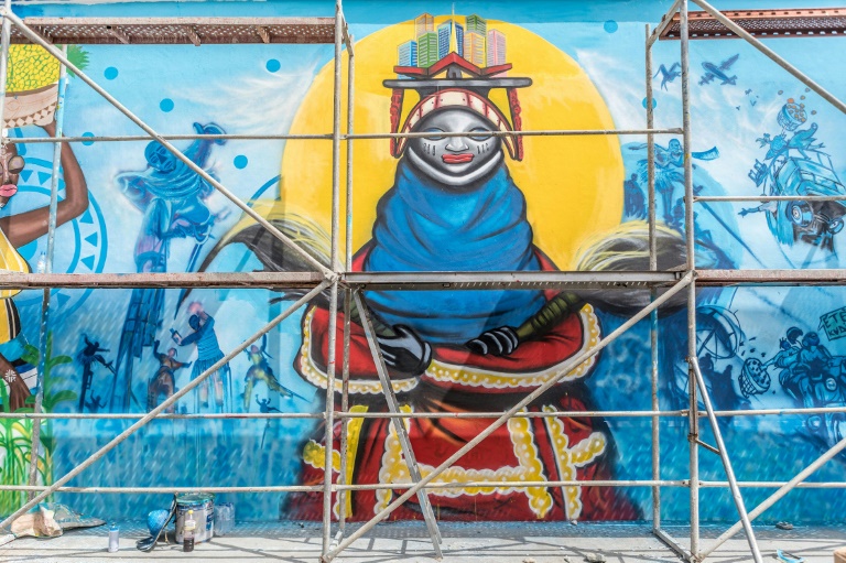 A mural by Beninese artist Lionel Attere during the Graff Effect festival on May 18, 2022 in Cotonou, Benin (AFP - YANICK FOLLY)