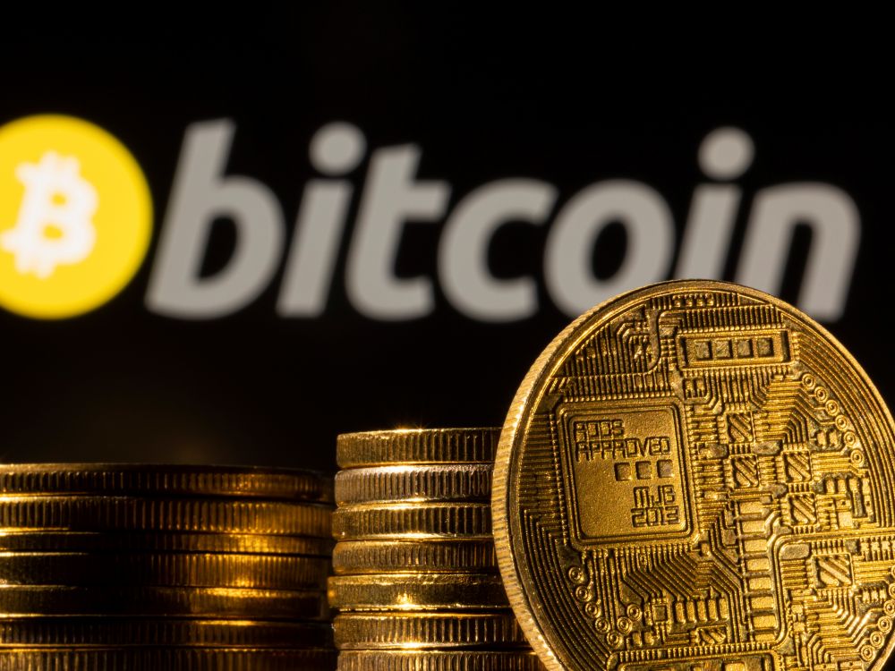 Bitcoin tries to regain its footing after record low