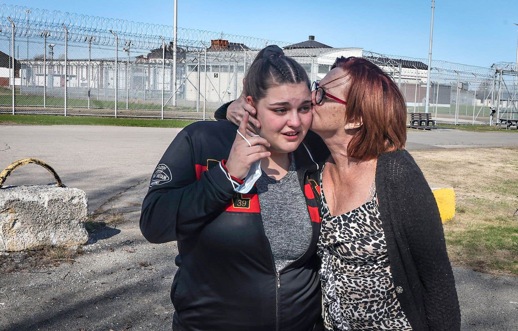 In prison, the descent into hell