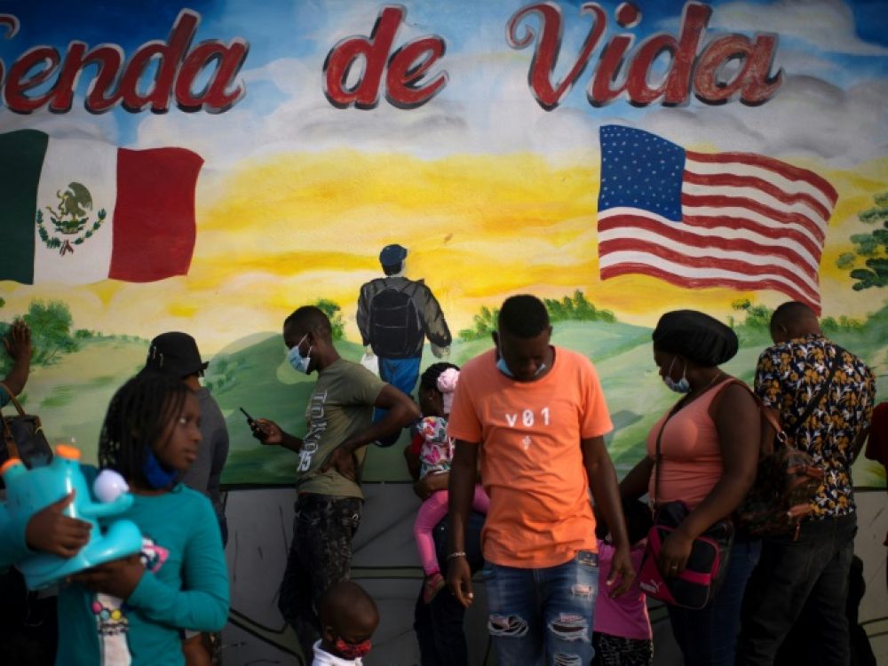 Migration: with or without « Titre 42 », Haitians still in limbo at the gates of the United States – Teller Report