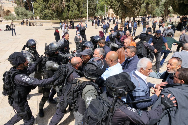New clashes on the esplanade of the Mosques in Jerusalem